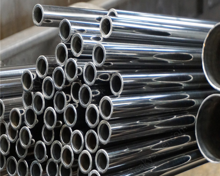 Precision Stainless Steel Seamless Pipe Featured Image